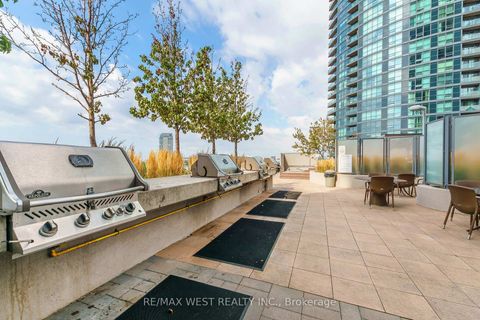 Photo 16 at 465 - 209 Fort York Boulevard, Niagara, Toronto