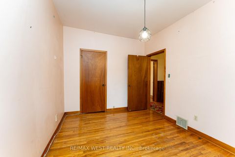 Photo 21 at 205 Markham Street, Bellwoods, Toronto