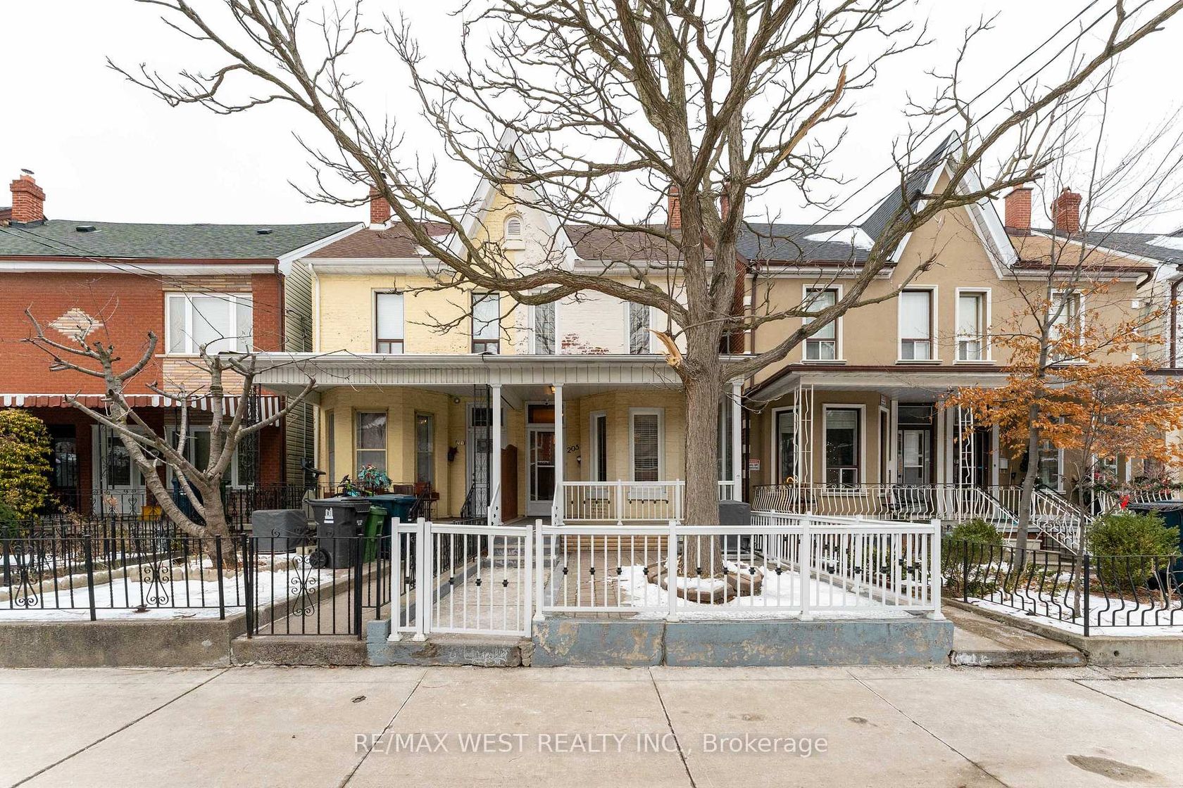 205 Markham Street, Bellwoods, Toronto 
