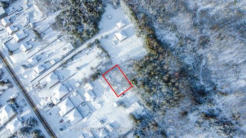 Photo 11 at 1422 Maple Way, Rural Innisfil, Innisfil