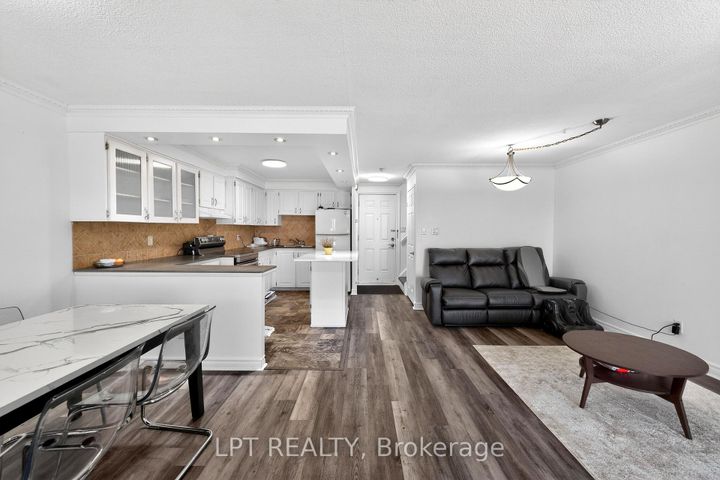 Photo 4 at 103 - 3040 Constitution Boulevard, Applewood, Mississauga