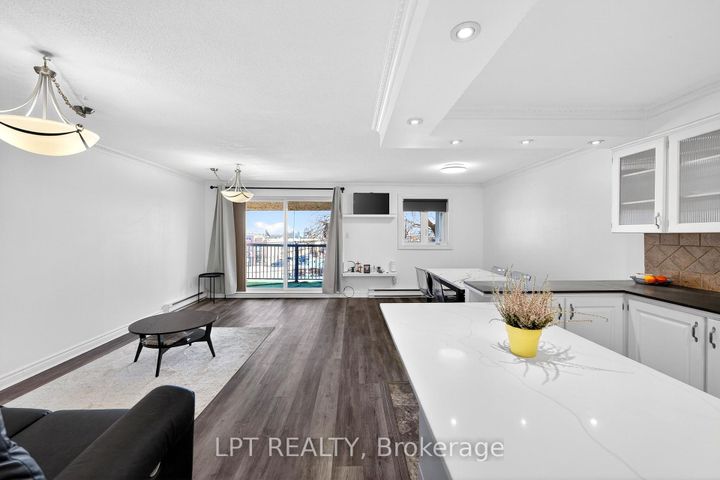 Photo 7 at 103 - 3040 Constitution Boulevard, Applewood, Mississauga