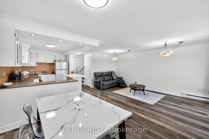 Photo 9 at 103 - 3040 Constitution Boulevard, Applewood, Mississauga