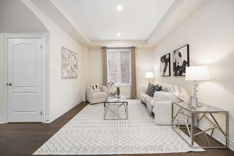 Photo 2 at 689 Somerville Drive, Wyndham, Newmarket