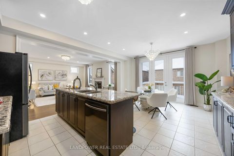 Photo 15 at 689 Somerville Drive, Wyndham, Newmarket