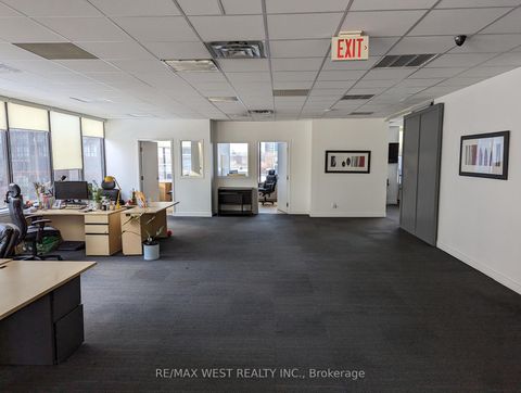 Photo 10 at C05-01 - 920 Yonge Street, Annex, Toronto