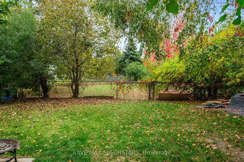 Photo 22 at DUPLEX - 35 BERNICK Drive, Grove East, Barrie