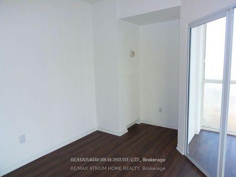 Photo 2 at 2901 - 7 Concorde Place, Don Mills, Toronto