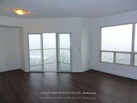 Photo 5 at 2901 - 7 Concorde Place, Don Mills, Toronto