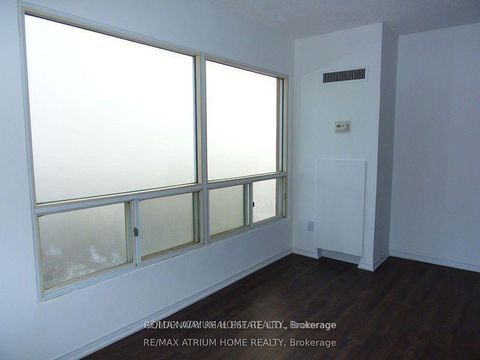 Photo 8 at 2901 - 7 Concorde Place, Don Mills, Toronto