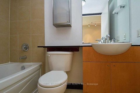 Photo 12 at 1003 - 361 FRONT Street, Waterfront Communities C1, Toronto