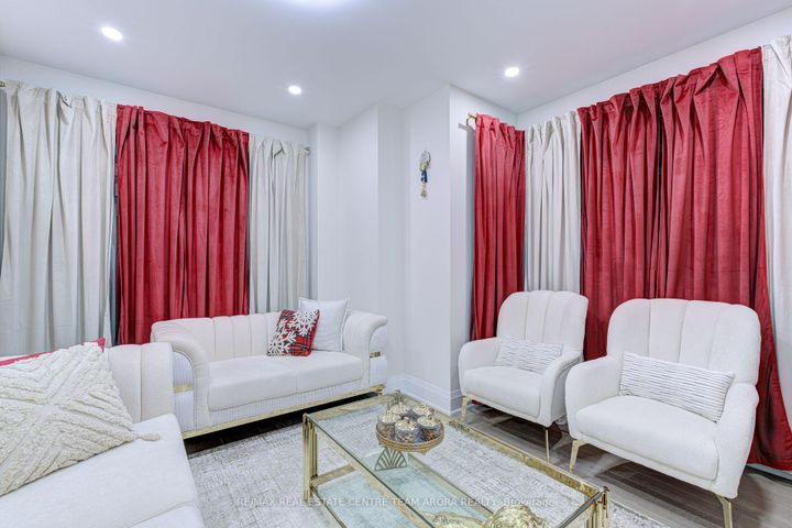 Photo 7 at 73 Dairymaid Road, Credit Valley, Brampton