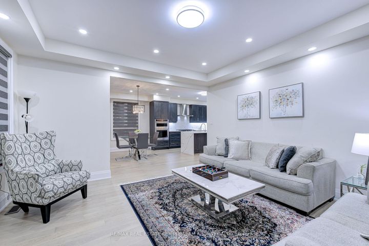 Photo 16 at 73 Dairymaid Road, Credit Valley, Brampton