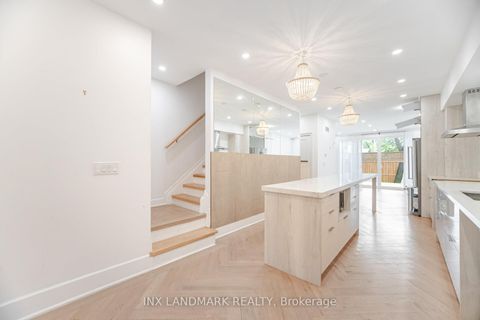 Photo 13 at 629 Shaw Street, Little Italy, Toronto