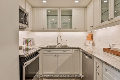 Photo 14 at 506 - 135 George Street S, Waterfront Communities C8, Toronto