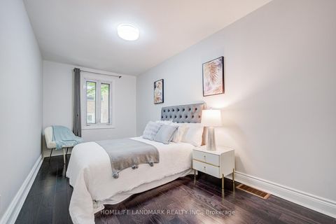 Photo 29 at 237 Ontario Street, Moss Park, Toronto