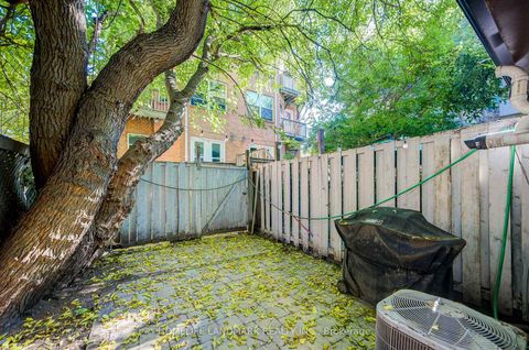 Photo 33 at 237 Ontario Street, Moss Park, Toronto
