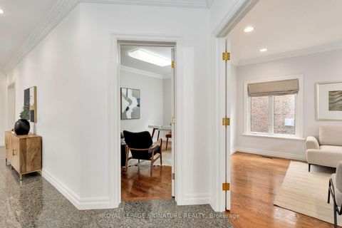 Photo 13 at 31 Lawrie Road, Beverley Glen, Vaughan