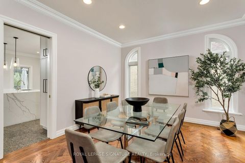 Photo 18 at 31 Lawrie Road, Beverley Glen, Vaughan