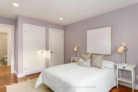 Photo 32 at 31 Lawrie Road, Beverley Glen, Vaughan