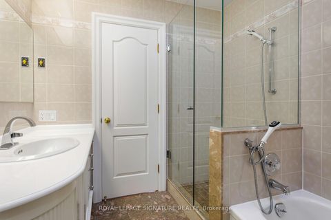 Photo 33 at 31 Lawrie Road, Beverley Glen, Vaughan