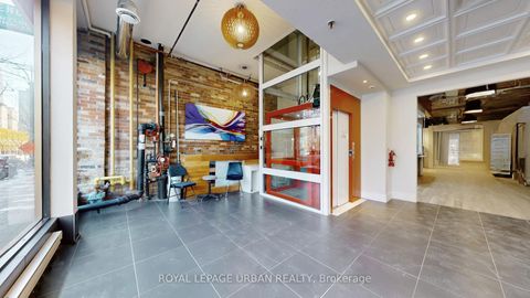 Photo 4 at 200 Spadina Avenue, Chinatown, Toronto