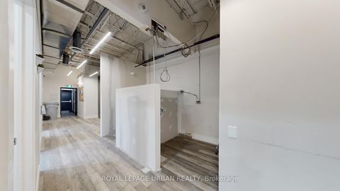 Photo 12 at 200 Spadina Avenue, Chinatown, Toronto