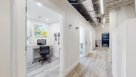 Photo 13 at 200 Spadina Avenue, Chinatown, Toronto