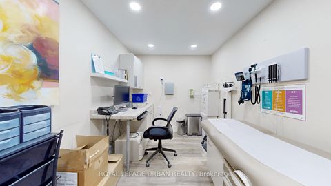 Photo 15 at 200 Spadina Avenue, Chinatown, Toronto