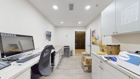 Photo 18 at 200 Spadina Avenue, Chinatown, Toronto