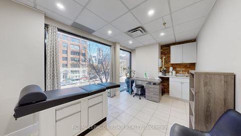 Photo 32 at 200 Spadina Avenue, Chinatown, Toronto