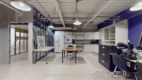 Photo 36 at 200 Spadina Avenue, Chinatown, Toronto