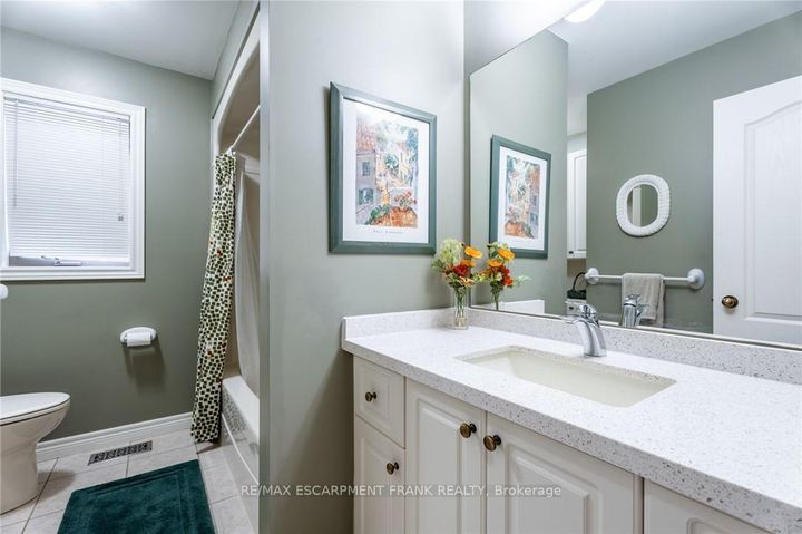 Photo 12 at 345 Southcote Road, Ancaster, Hamilton