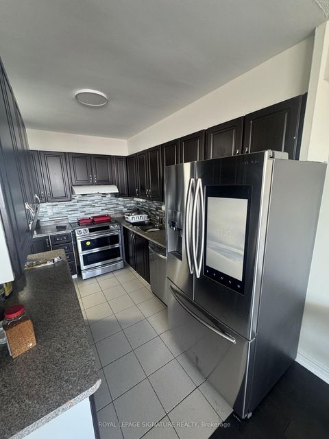 Photo 4 at 1702 - 40 Homewood Avenue, South St. James Town, Toronto