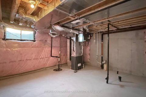 Photo 29 at 37 Turnberry Lane, Painswick South, Barrie