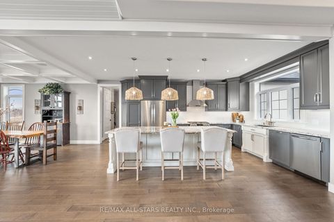 Photo 8 at 247 Ravencrest Road, Belhaven, Georgina