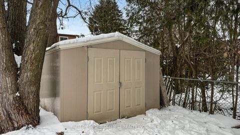 Photo 15 at 20 Springburn Crescent, Aurora Highlands, Aurora