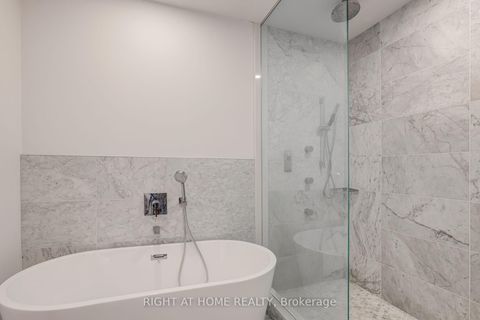 Photo 21 at 4702 - 488 UNIVERSITY Avenue, Chinatown, Toronto