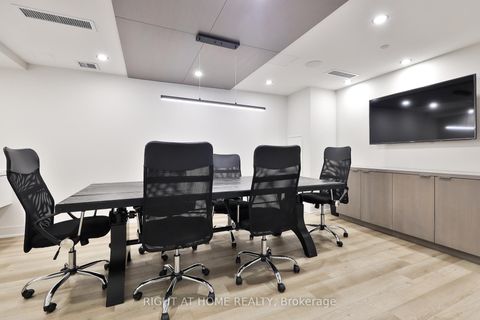 Photo 25 at 410 - 430 Roncesvalles Avenue, Roncesvalles, Toronto