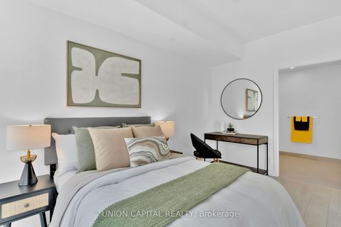 Photo 7 at 4606 - 55 Mercer Street, Waterfront Communities C1, Toronto