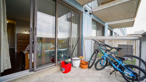 Photo 10 at 414 - 39 Kimbercroft Court, Malvern West, Toronto