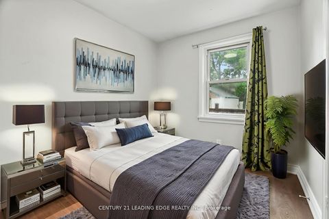 Photo 16 at 96 Oakes Avenue, O'Neill, Oshawa