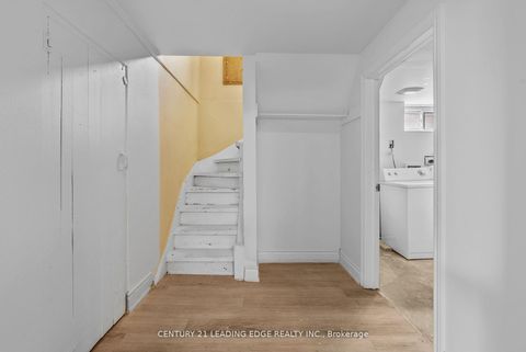 Photo 20 at 96 Oakes Avenue, O'Neill, Oshawa