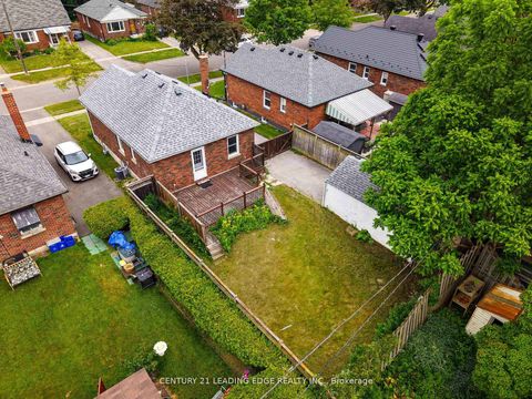 Photo 34 at 96 Oakes Avenue, O'Neill, Oshawa