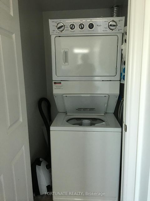 Photo 8 at 2120 - 25 Greenview Avenue, Newtonbrook West, Toronto