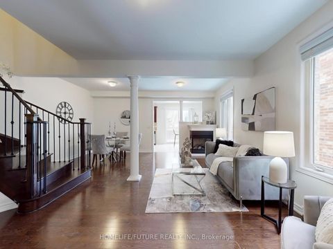 Photo 4 at 93 VIA TOSCANA E, Vellore Village, Vaughan