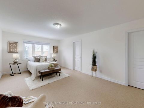 Photo 26 at 93 VIA TOSCANA E, Vellore Village, Vaughan