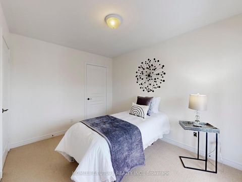 Photo 34 at 93 VIA TOSCANA E, Vellore Village, Vaughan