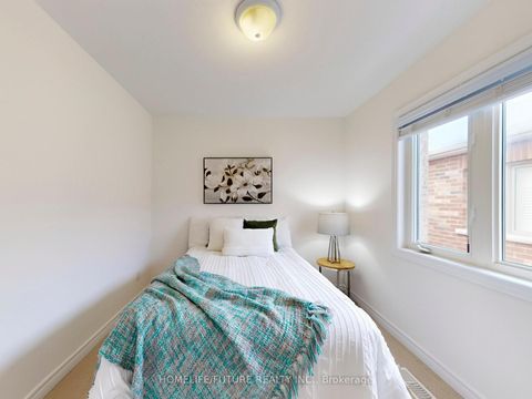 Photo 35 at 93 VIA TOSCANA E, Vellore Village, Vaughan