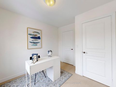 Photo 38 at 93 VIA TOSCANA E, Vellore Village, Vaughan